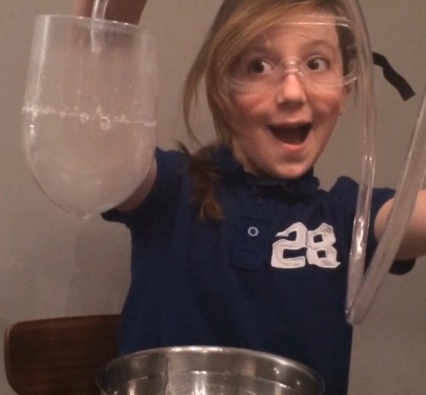 Jump! Into Science Dry Ice Bubble Experiment